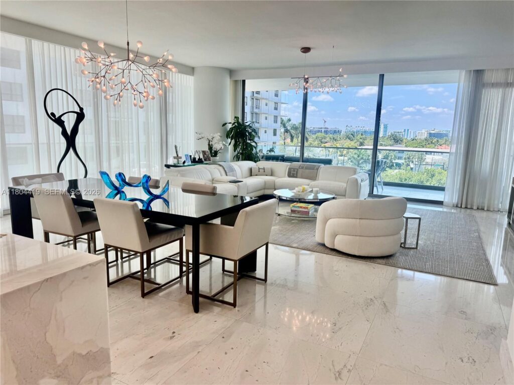10201 Collins Ave # 511, Bal Harbour FL 33154