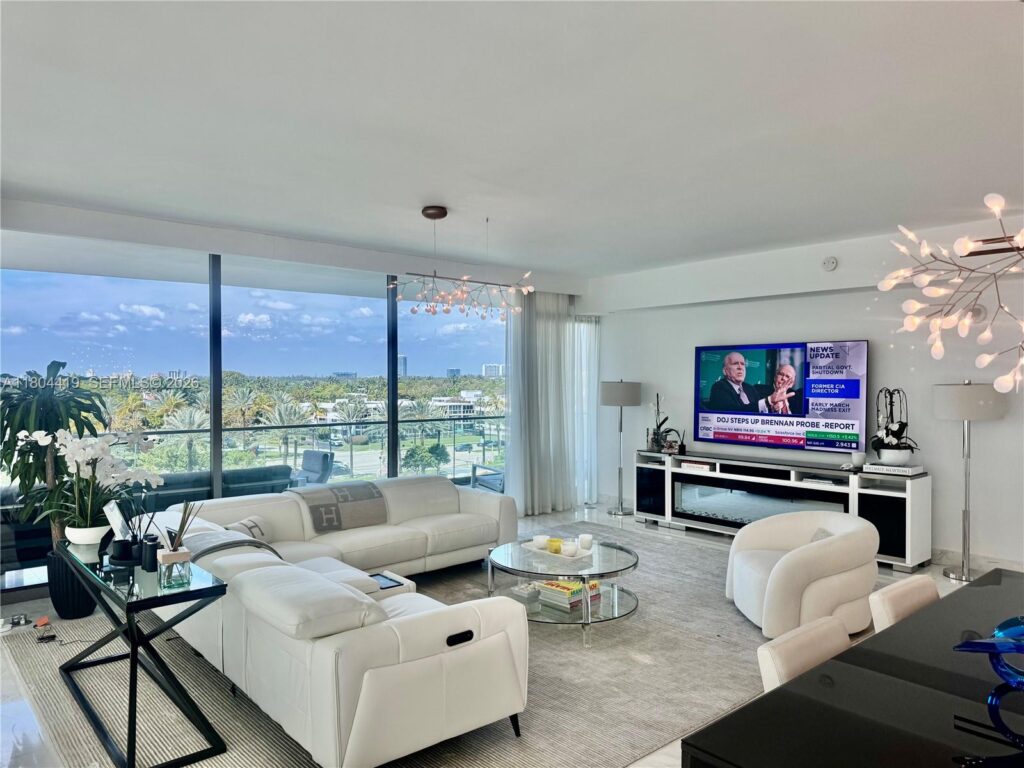 10201 Collins Ave # 511, Bal Harbour FL 33154
