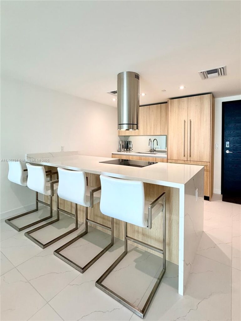 9901 Bay Harbor # 505, Bay Harbor Islands FL 33154