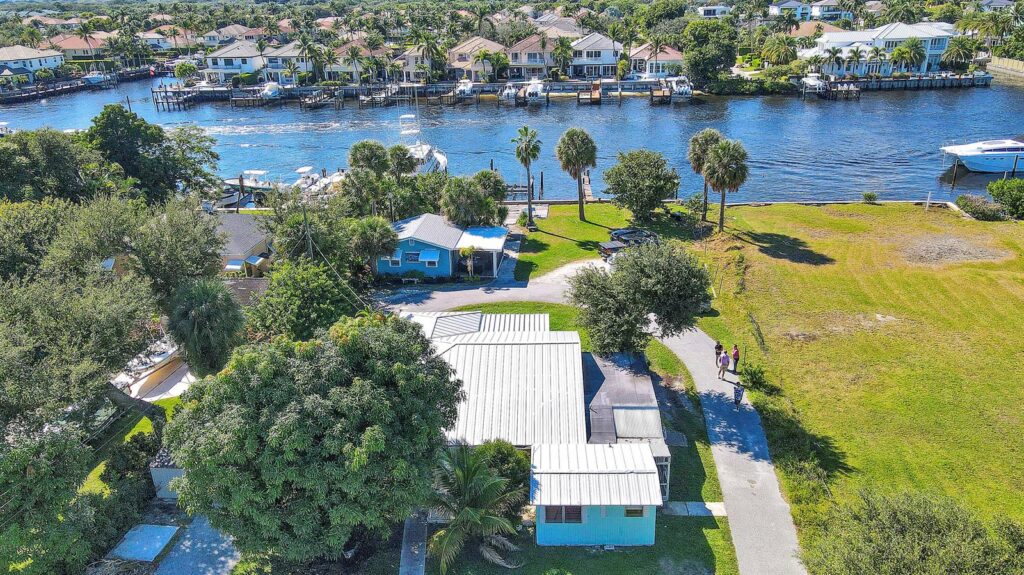 2031 Melody Lane, Palm Beach Gardens FL 33410
