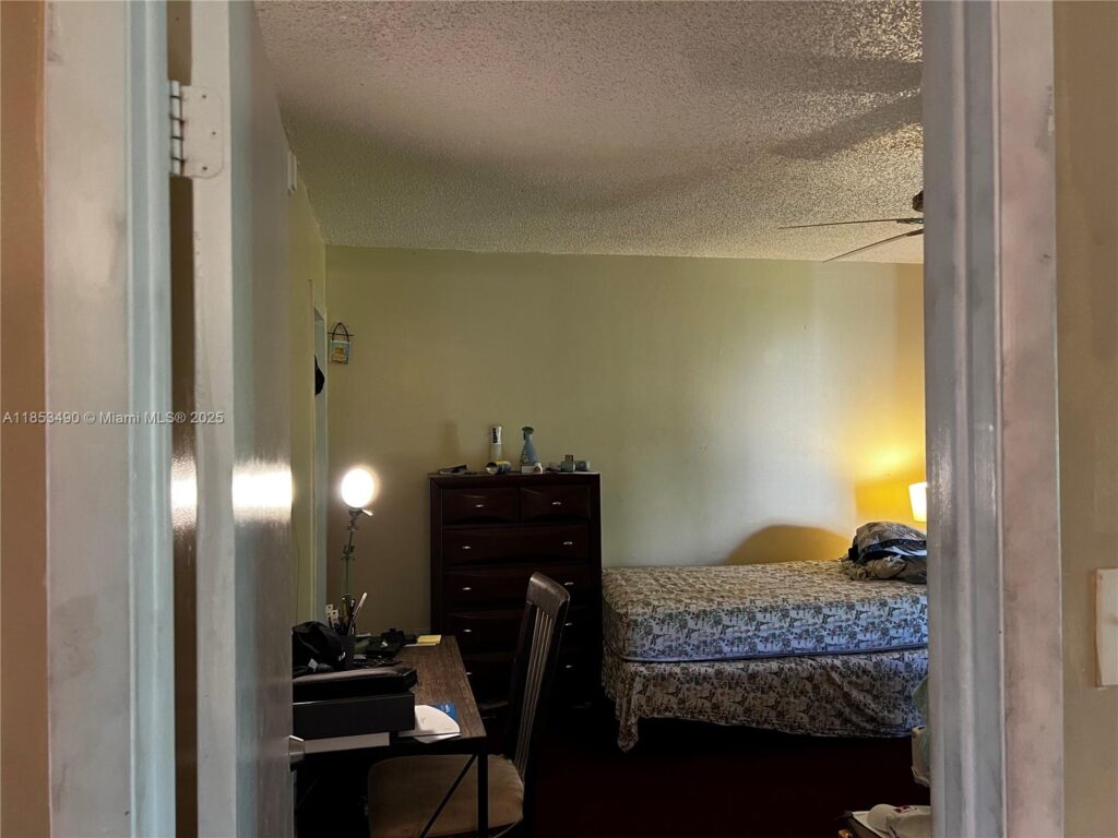 3141 nw 47th ter # 322, Lauderdale Lakes FL 33319
