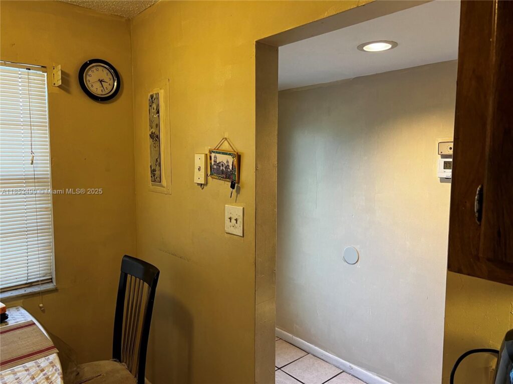 3141 nw 47th ter # 322, Lauderdale Lakes FL 33319