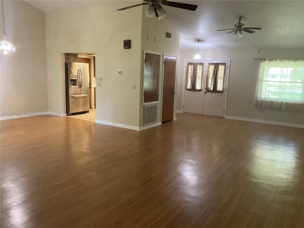 1725 tanglewood dr, Kissimmee FL 34746
