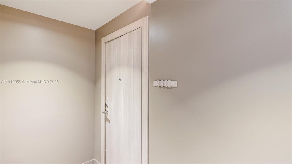 1000 Brickell Plz # 3002, Miami FL 33131
