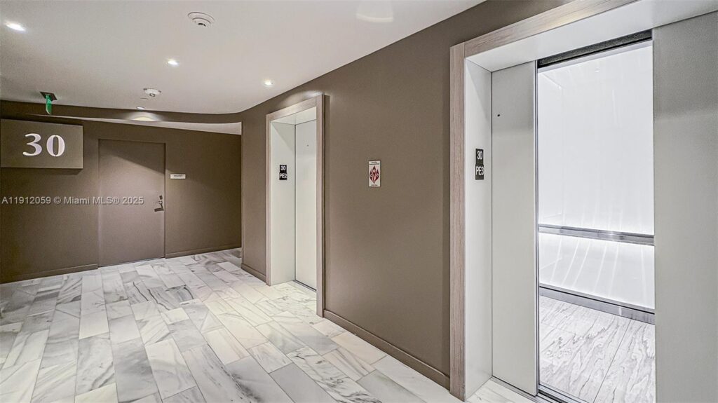 1000 Brickell Plz # 3002, Miami FL 33131