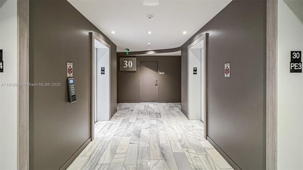1000 Brickell Plz # 3002, Miami FL 33131