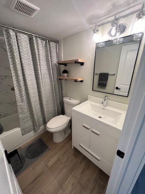 124 Sheffield F, West Palm Beach FL 33417