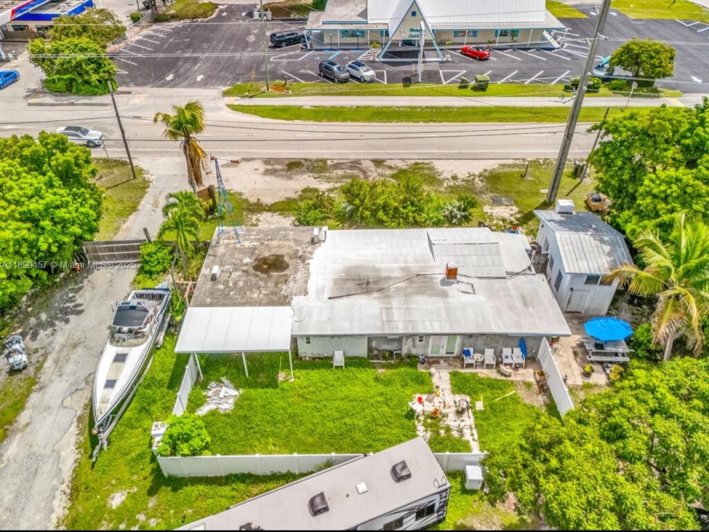 98468 Overseas Hwy, Key Largo FL 33037