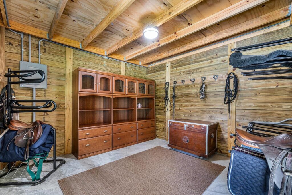 1835 Stallion Drive, Loxahatchee FL 33470