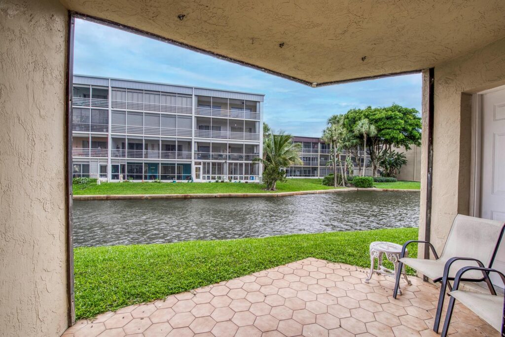 896 N Federal Highway # 128, Lantana FL 33462