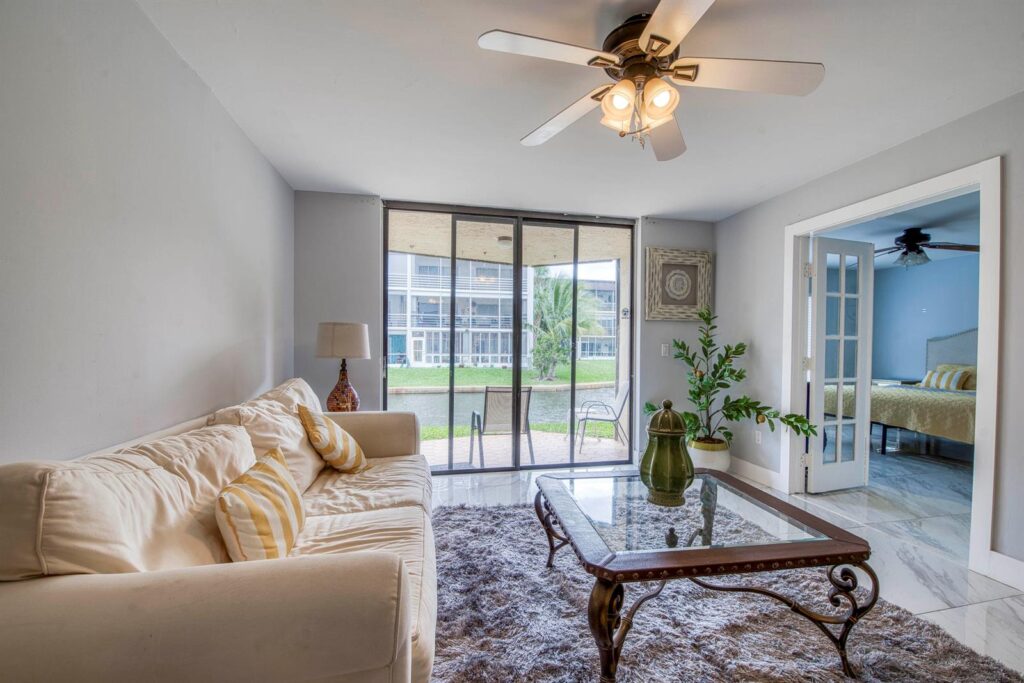 896 N Federal Highway # 128, Lantana FL 33462