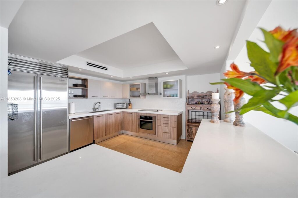 199 Ocean Lane Dr # 901, Key Biscayne FL 33149