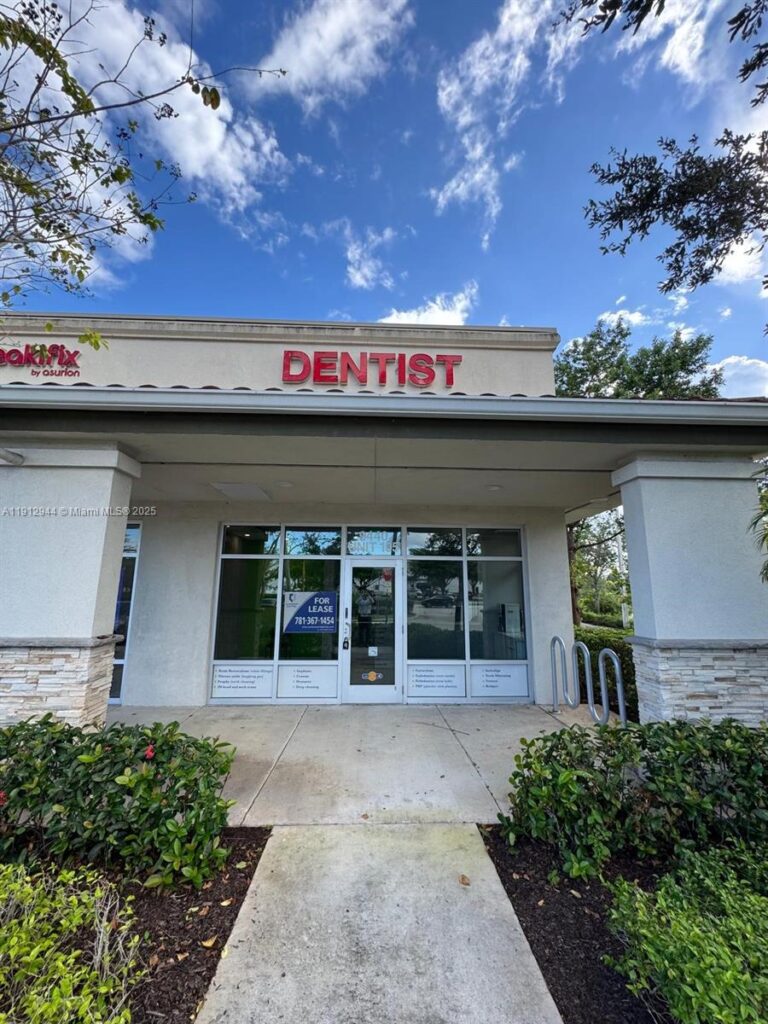 9440 W Commercial Blvd, Sunrise FL 33351