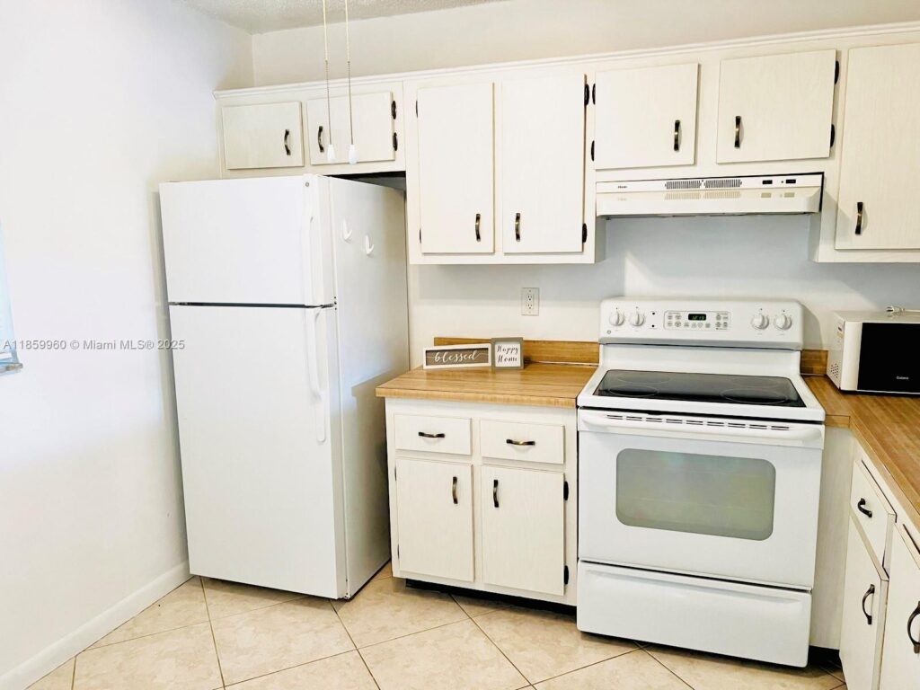 1810 SW 81st Ave # 2201, North Lauderdale FL 33068