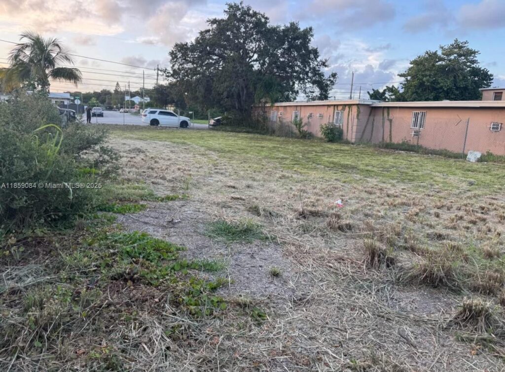 1950 Ali Baba Ave, Opa-Locka FL 33054