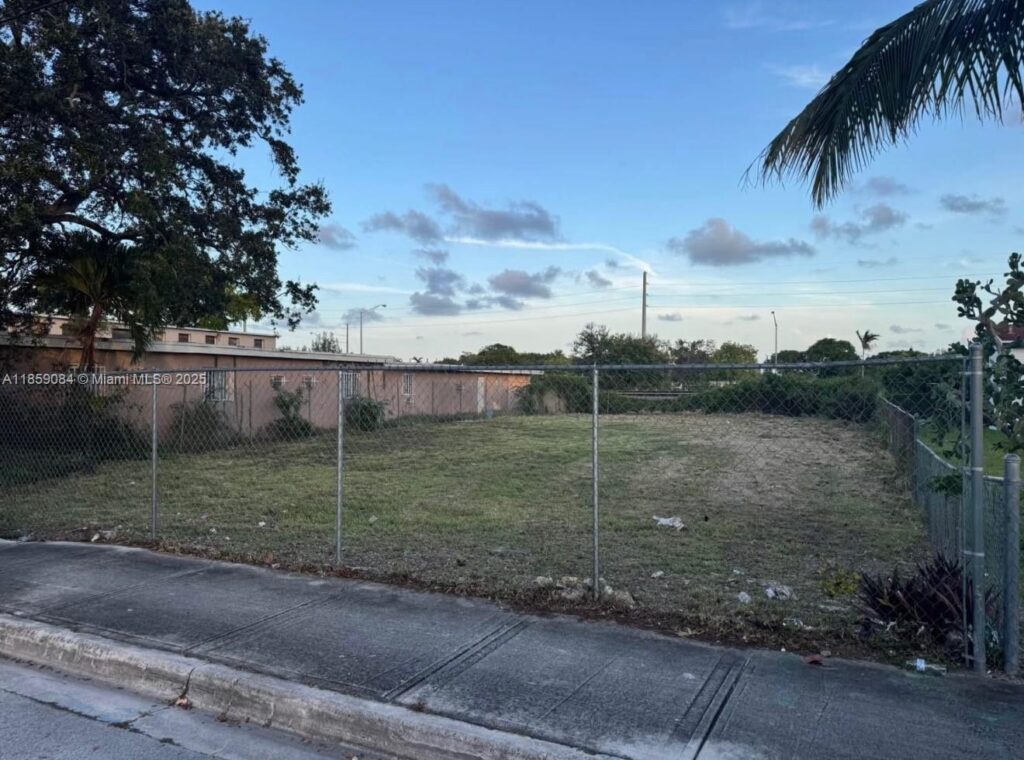 1950 Ali Baba Ave, Opa-Locka FL 33054