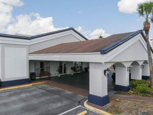 8700 S Orange Blossom Trail, Orlando FL 32809