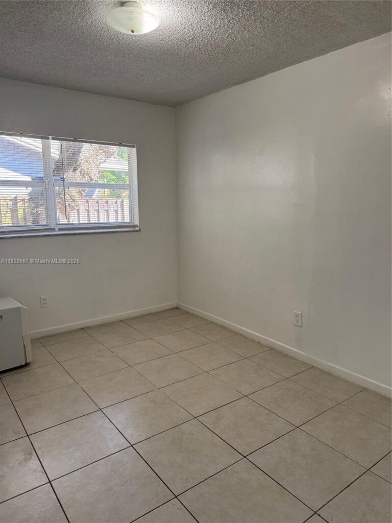 1503 NW 207th St # 141, Miami Gardens FL 33169