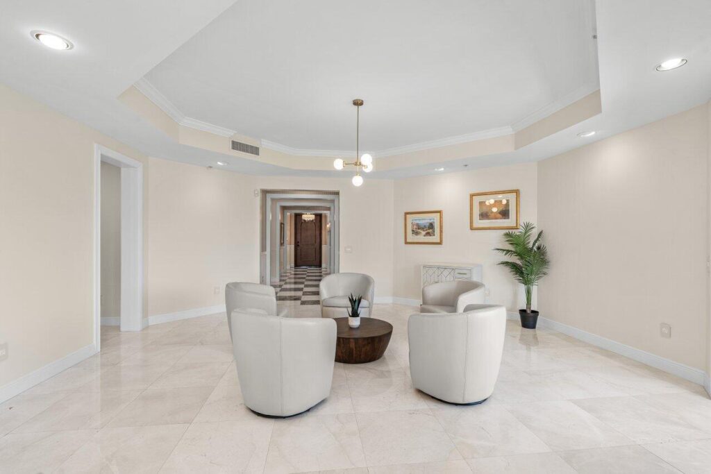 3000 S Highway A1a # 302, Jupiter FL 33477