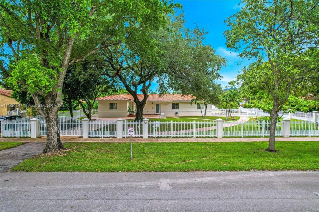 1407 San Marco Ave, Coral Gables FL 33134