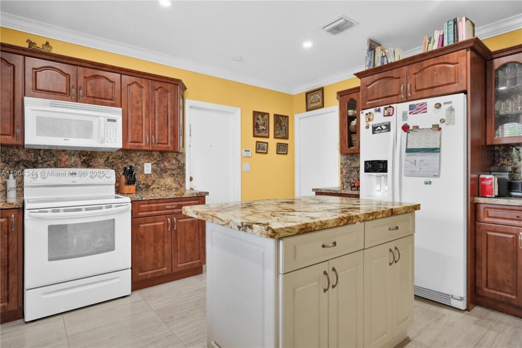 1407 San Marco Ave, Coral Gables FL 33134