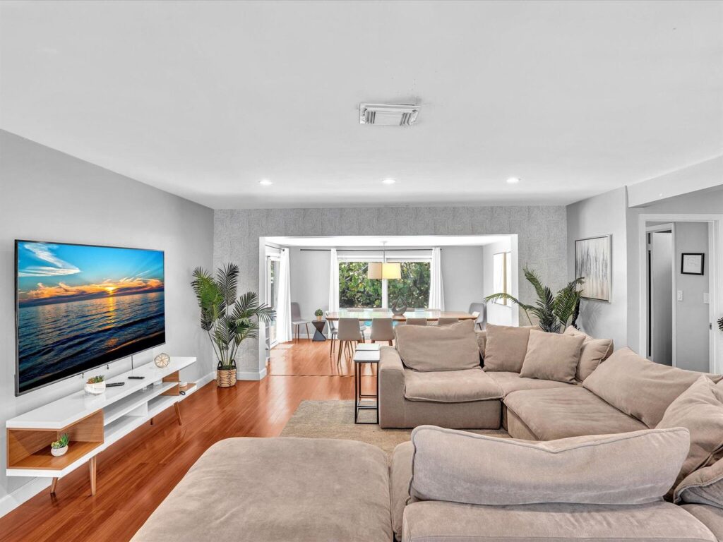 1786 NE 21st Street, Fort Lauderdale FL 33305