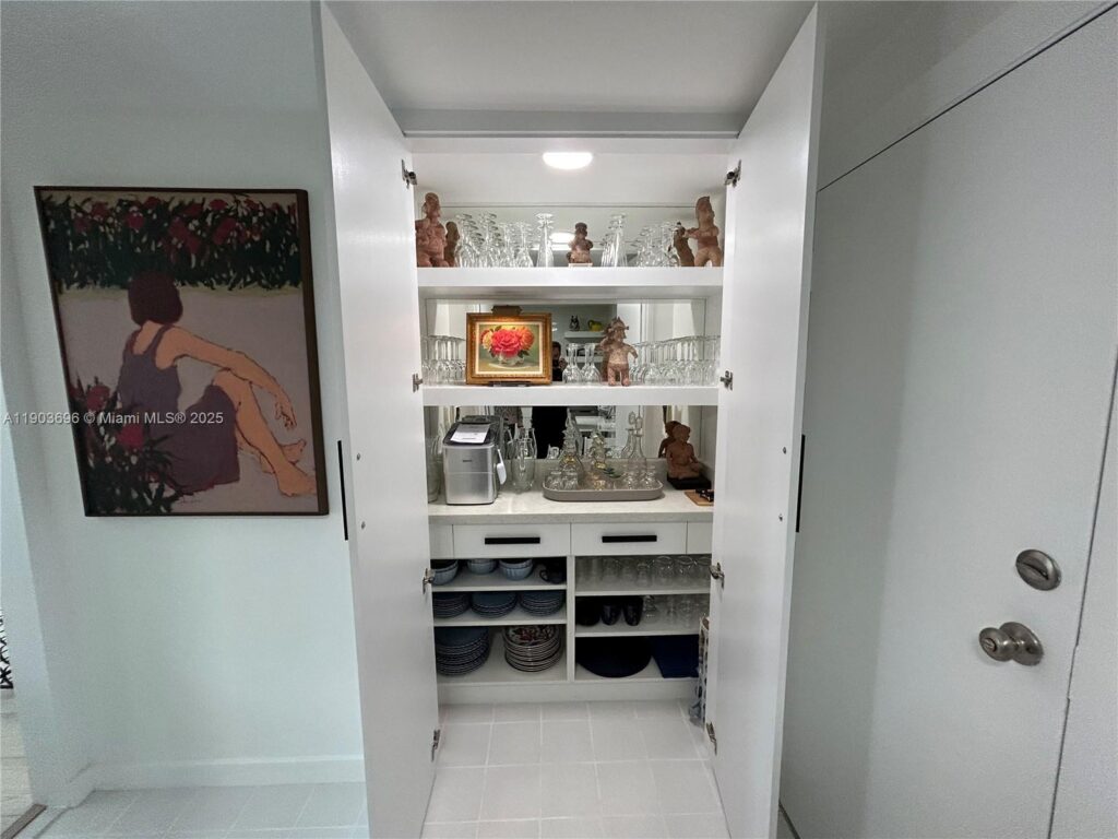 , Coral Gables FL 33134