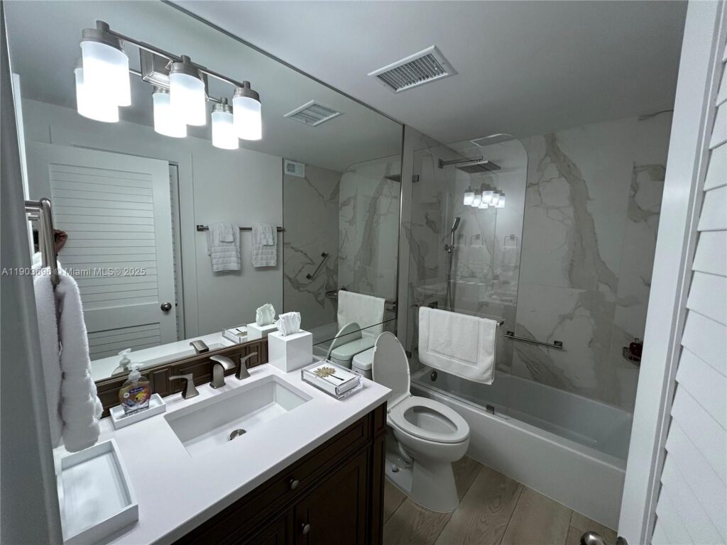 , Coral Gables FL 33134