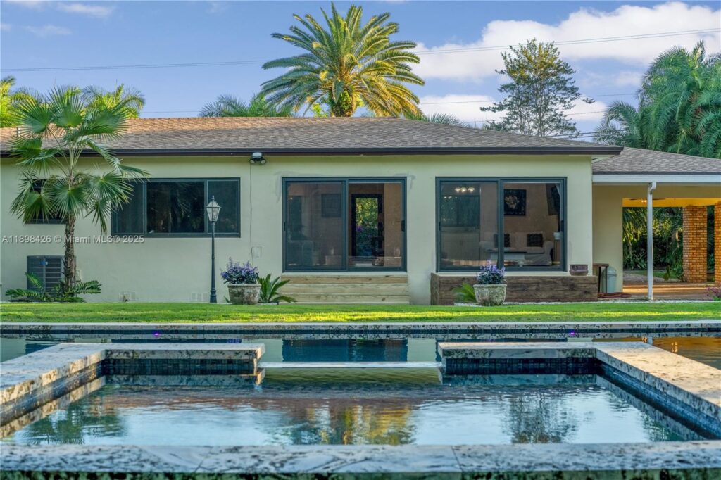 29880 SW 183rd Ct, Homestead FL 33030