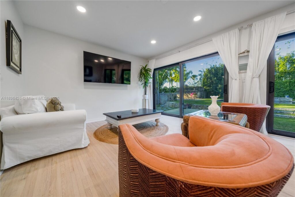 29880 SW 183rd Ct, Homestead FL 33030