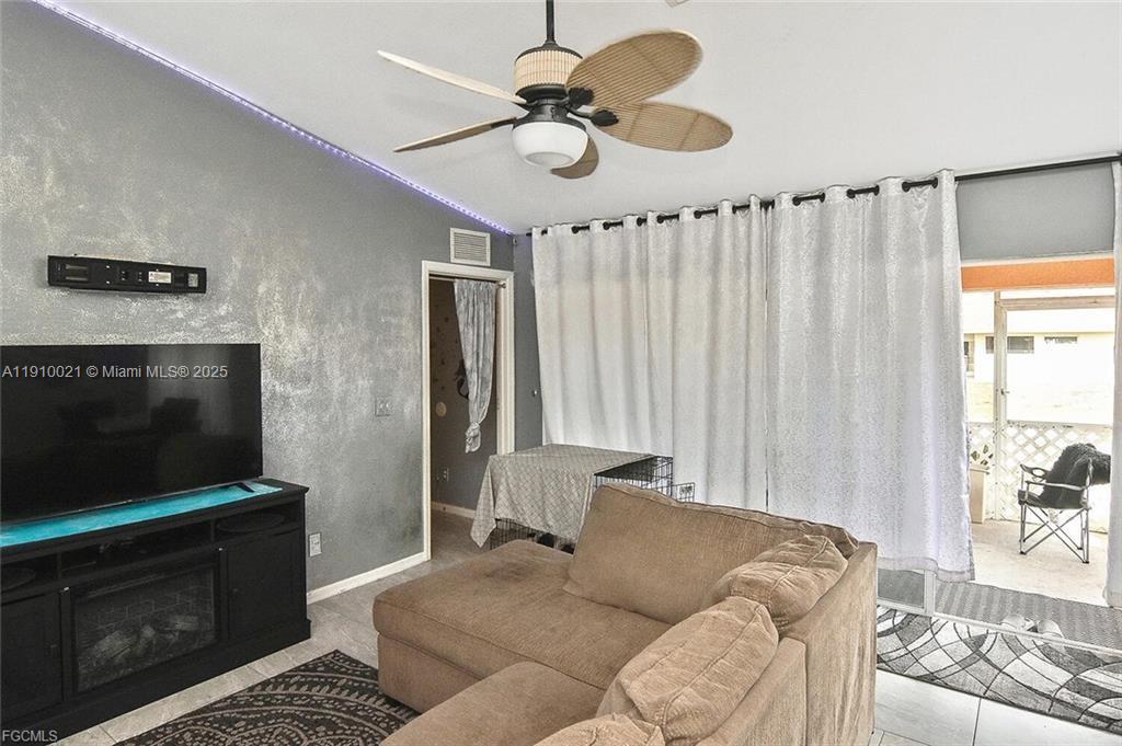 2612 66 st w, Lehigh Acres FL 33971