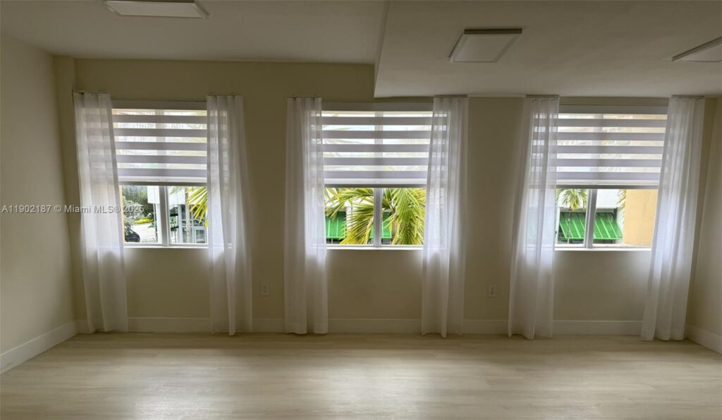 220 Miracle Mile # B221, Coral Gables FL 33134
