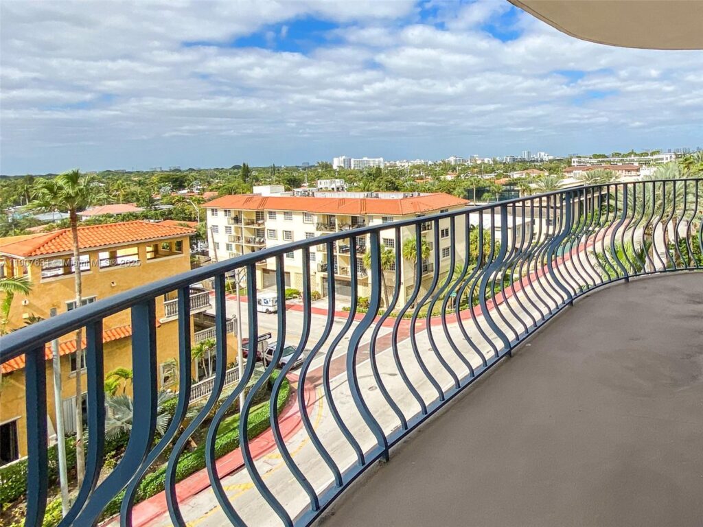 8877 Collins Ave # 604, Surfside FL 33154