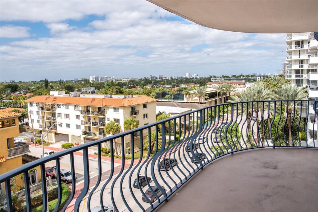 8877 Collins Ave # 604, Surfside FL 33154
