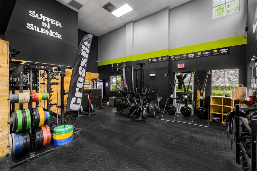 2451 NW 109th Ave # 6, Sweetwater FL 33172