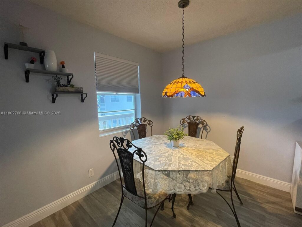279 Markham M # M, Deerfield Beach FL 33442