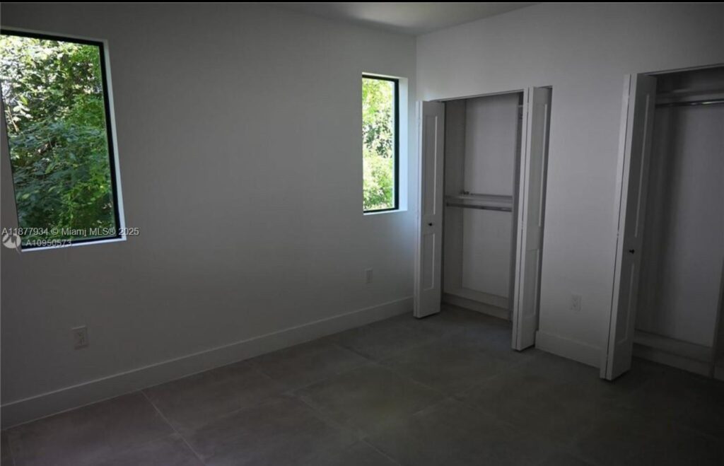 14 Coral Dr # 1, Key Largo FL 33037