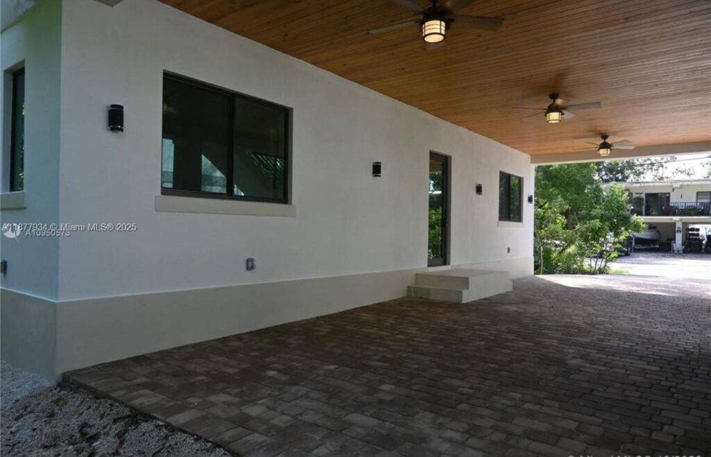 14 Coral Dr # 1, Key Largo FL 33037