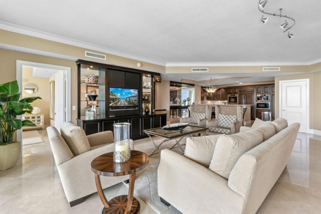 5050 N Ocean Drive # 703, Singer Island FL 33404