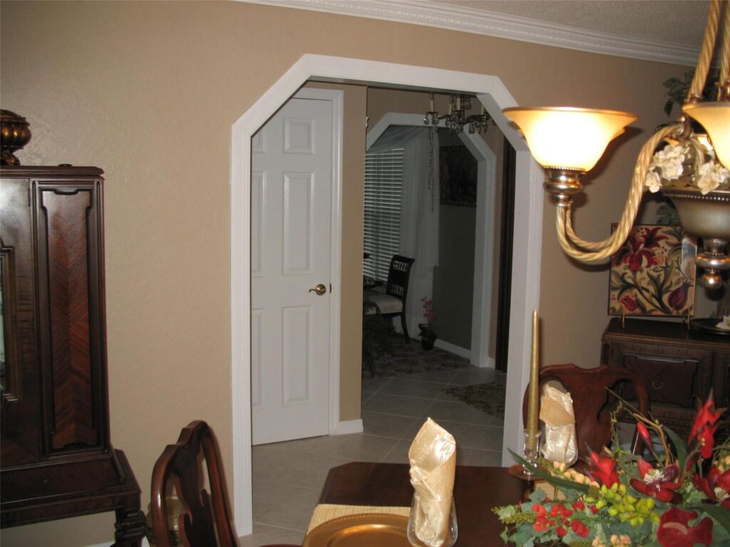555 SW 87th Place, Ocala FL 34476