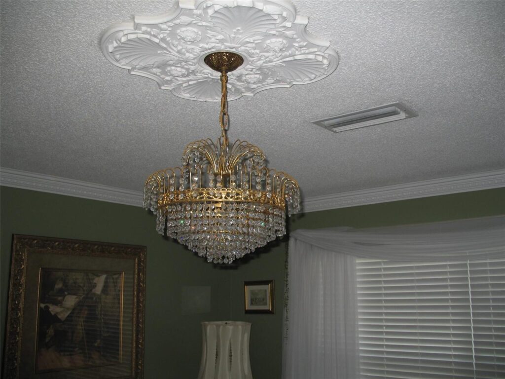 555 SW 87th Place, Ocala FL 34476