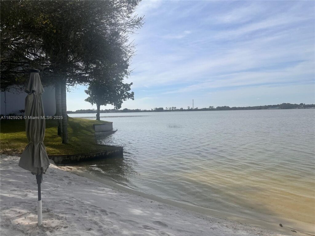 131 Blue Moon Avenue, Lake Placid FL 33852