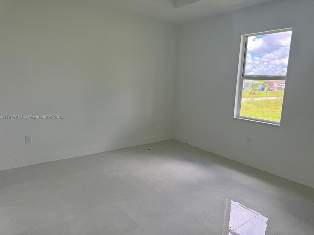 2044 Crawford Ave N, Lehigh Acres FL 33971