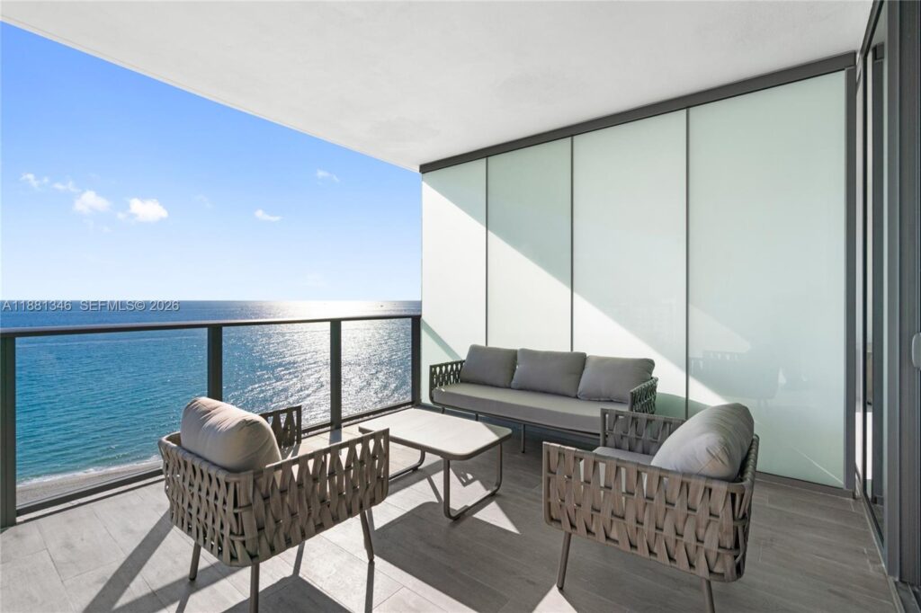 1116 N Ocean Blvd # 1404, Pompano Beach FL 33062
