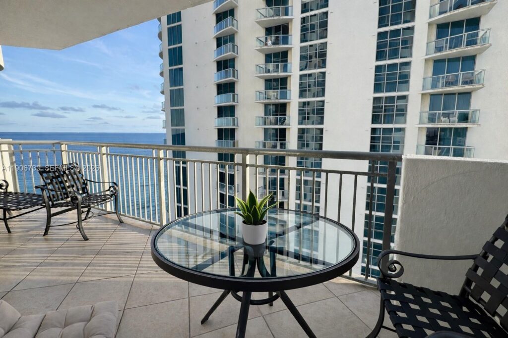 17375 Collins Ave # 1505, Sunny Isles Beach FL 33160