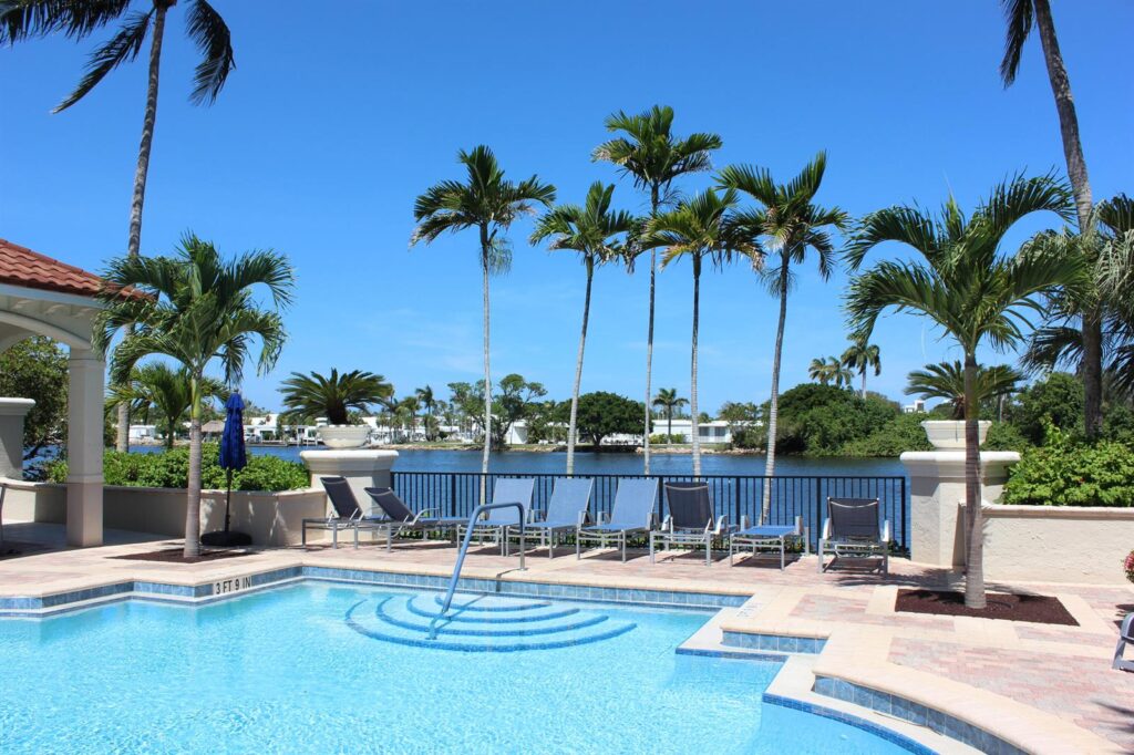 3302 Tuscany Way, Boynton Beach FL 33435