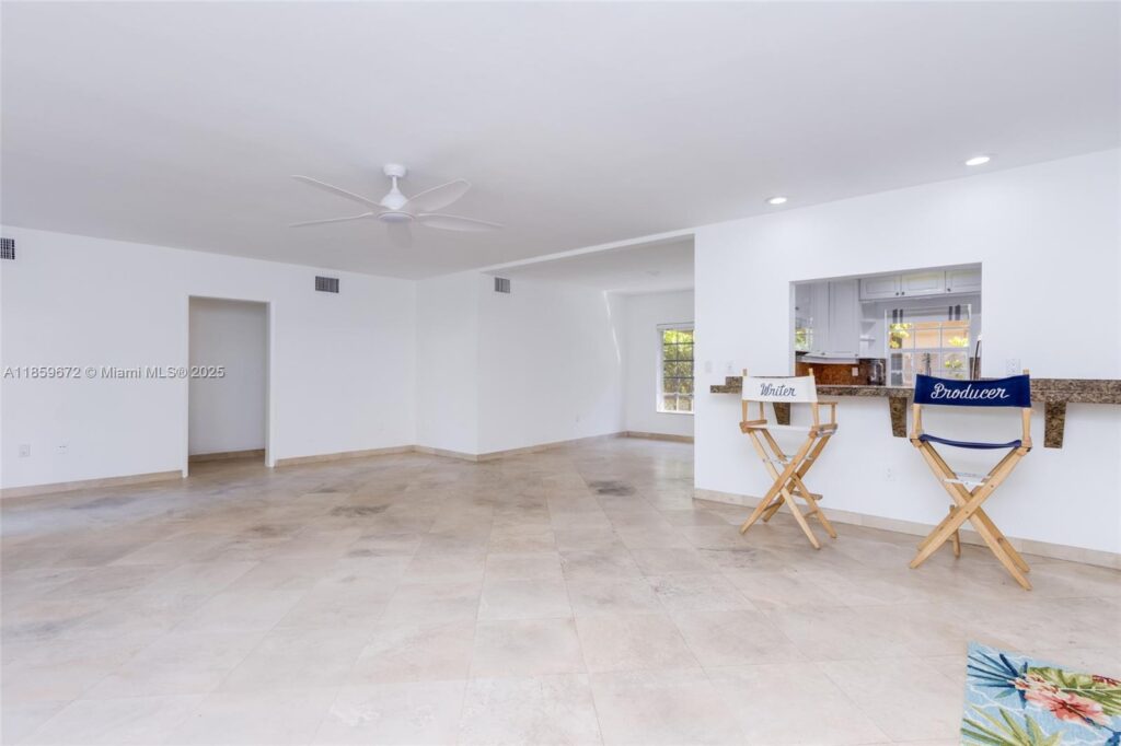 60 Park Dr # C, Bal Harbour FL 33154