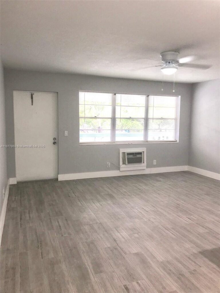 17 Keswick A # 17, Deerfield Beach FL 33442