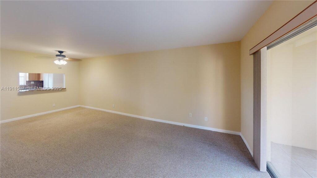 9301 Sunrise Lakes Blvd # 303, Sunrise FL 33322