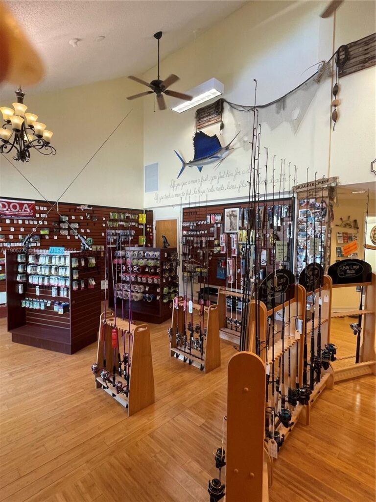 102970 Overseas Hwy, Key Largo FL 33037